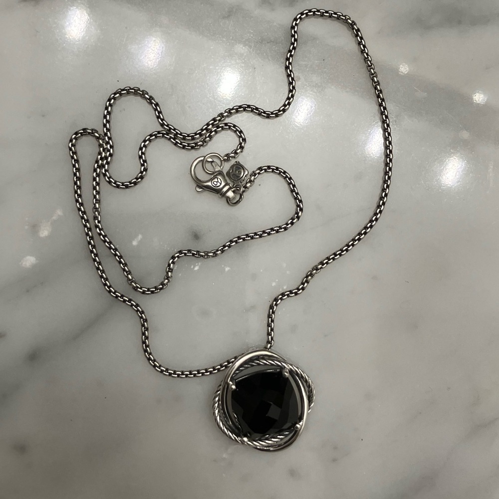 David Yurman Infinity Necklace with Onyx, Sterling Silver - Picture 2 of 8